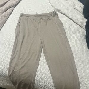Vuori Women's Tan Pants